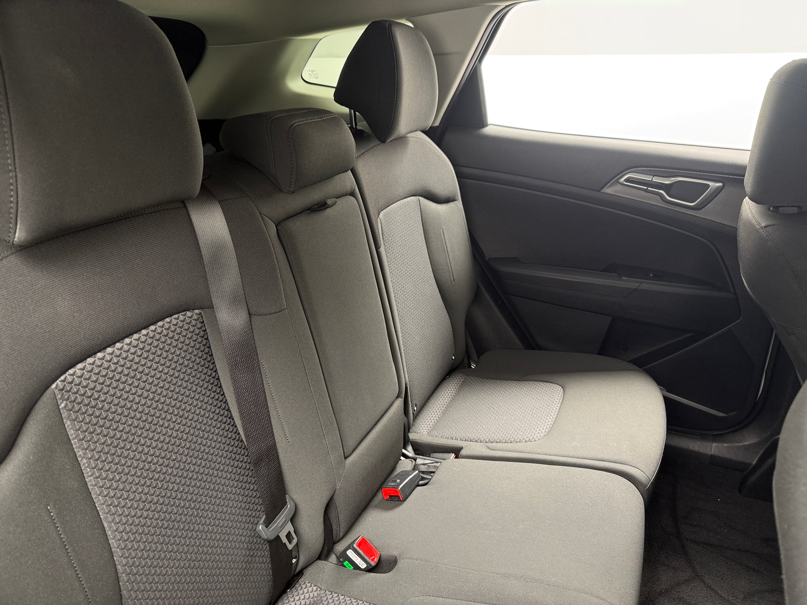 Thumbnail: 2025 Kia Sportage - 6
