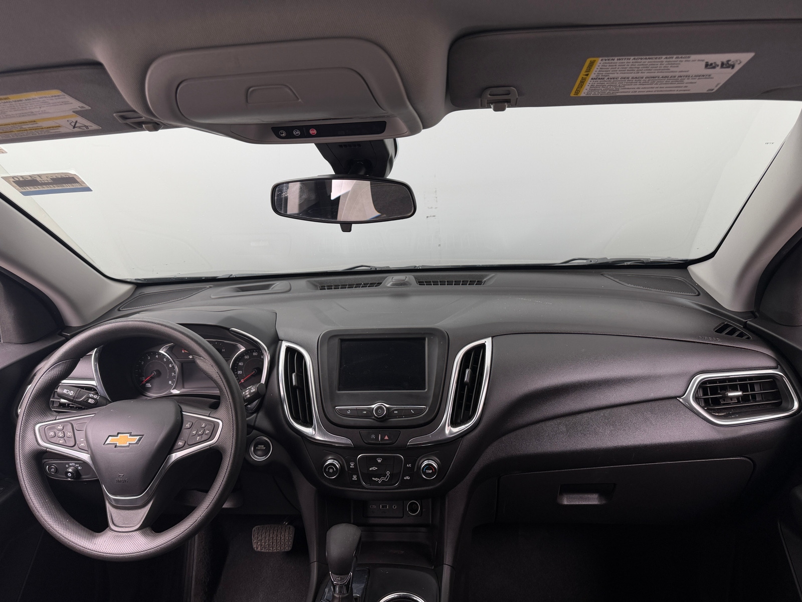 Thumbnail: 2023 Chevrolet Equinox - 3