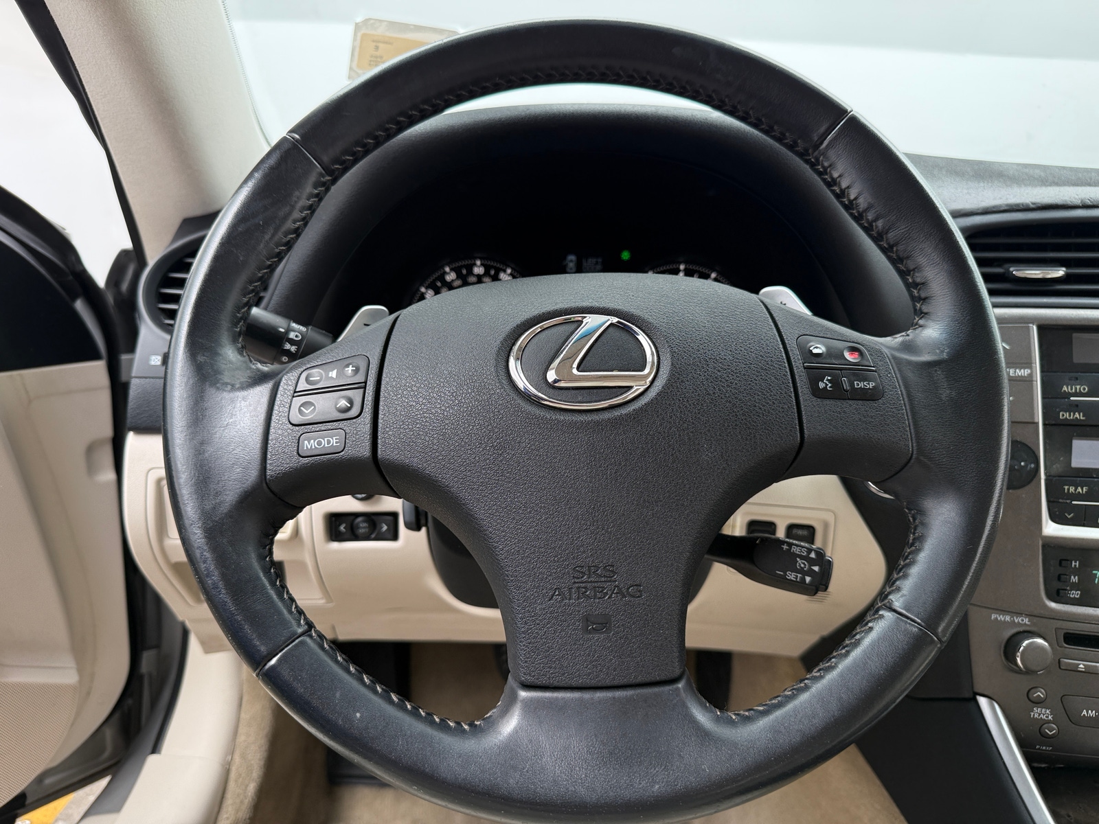 Thumbnail: 2010 Lexus IS - 3