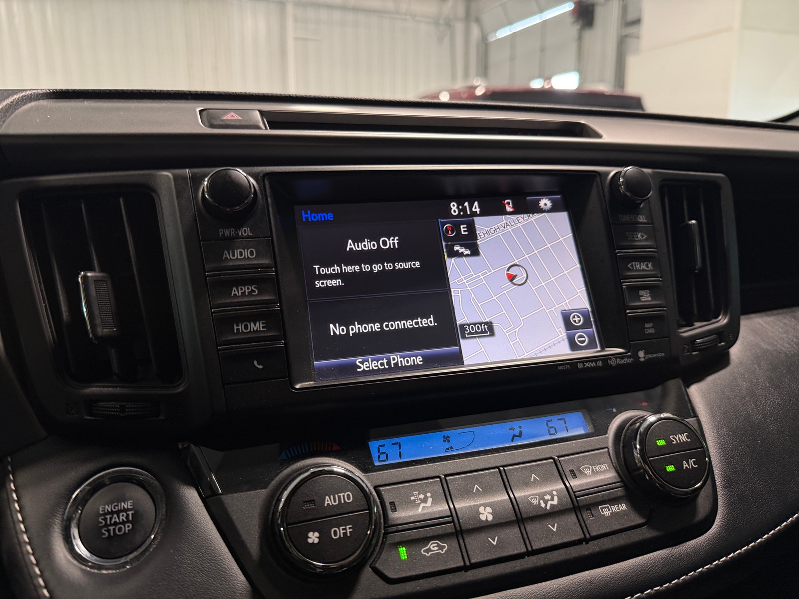 Thumbnail: 2018 Toyota RAV4 - 3