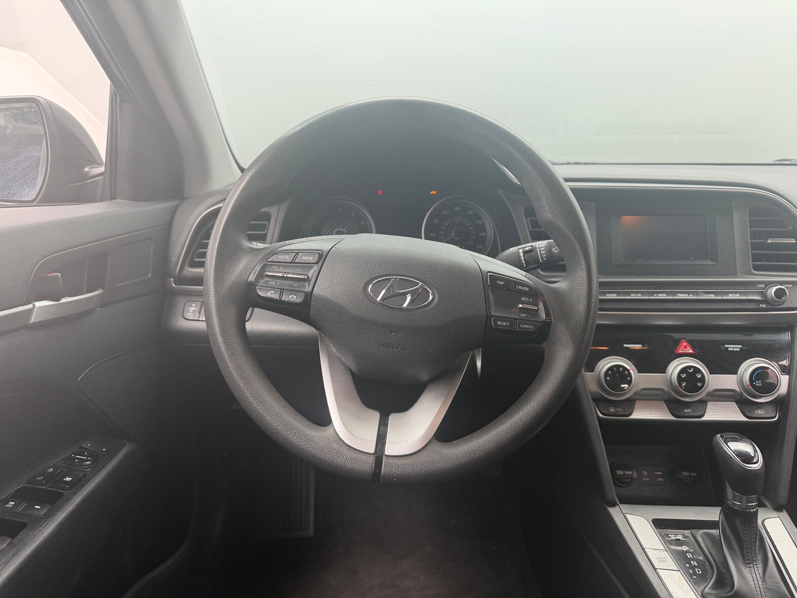 Thumbnail: 2019 Hyundai Elantra - 5
