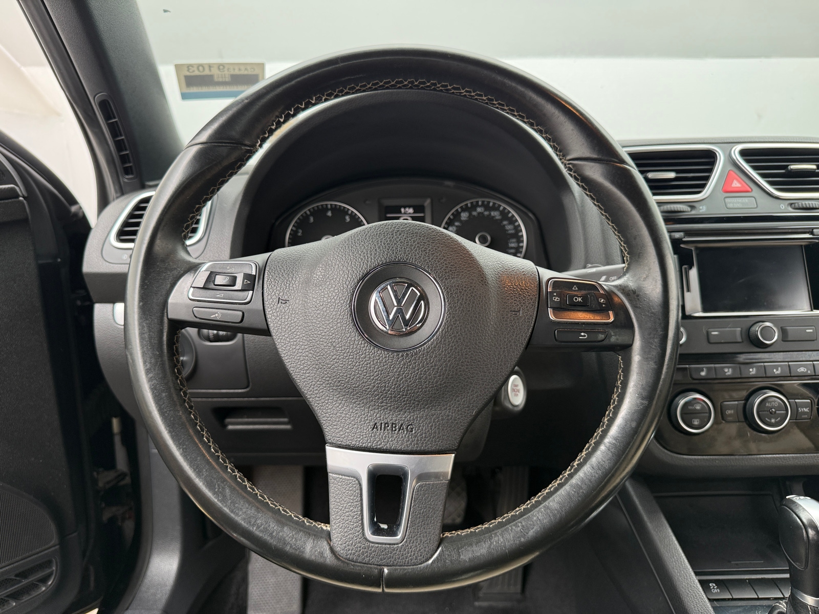 Thumbnail: 2015 Volkswagen Eos - 4