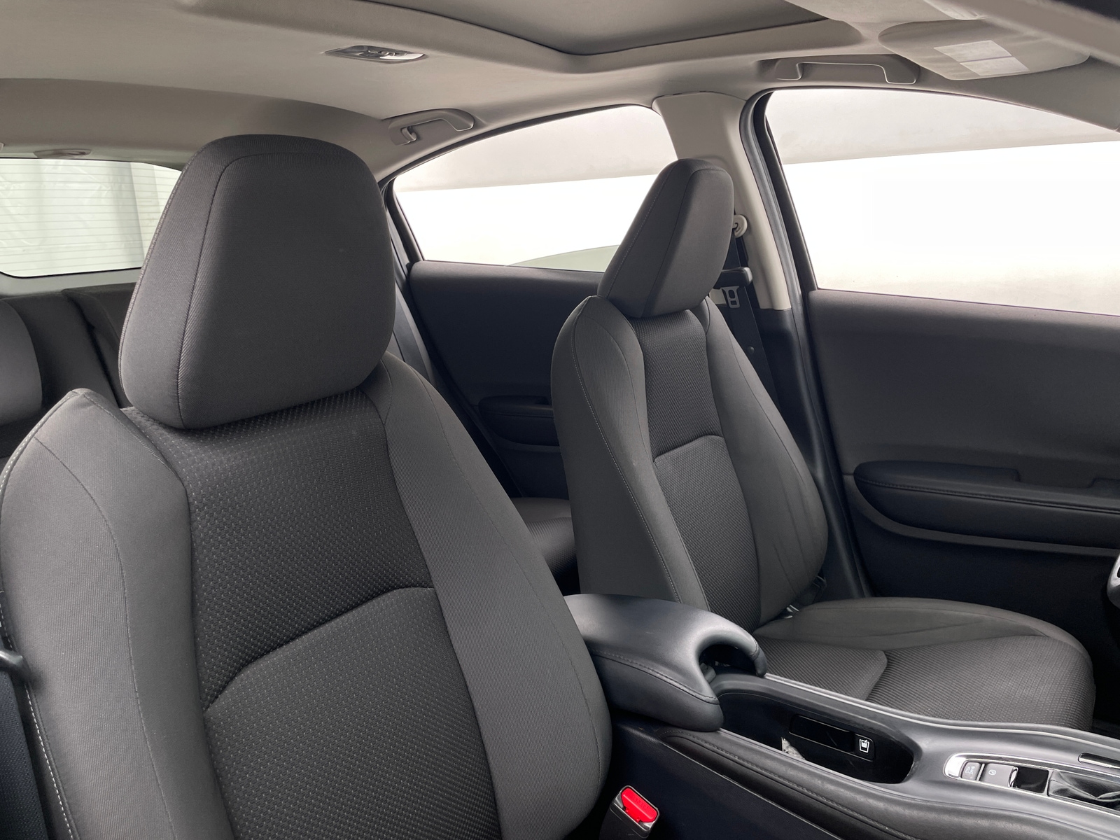 Thumbnail: 2020 Honda HR-V - 2