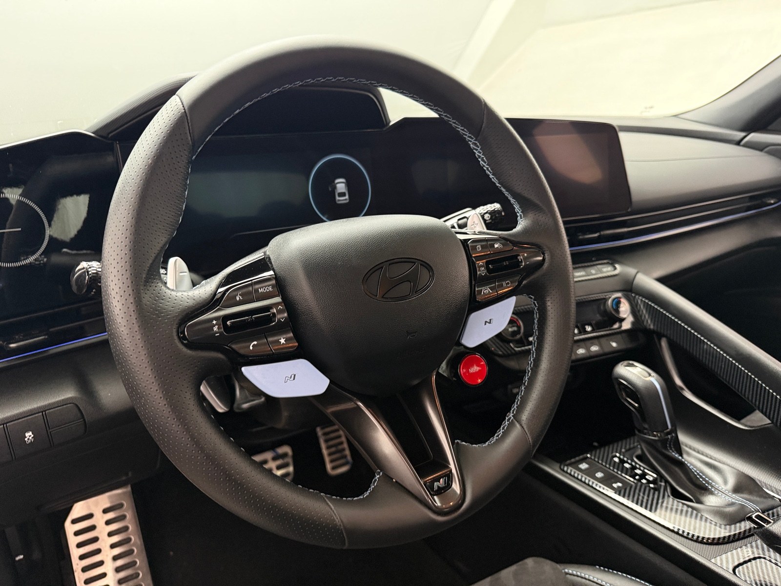 Thumbnail: 2025 Hyundai Elantra - 4