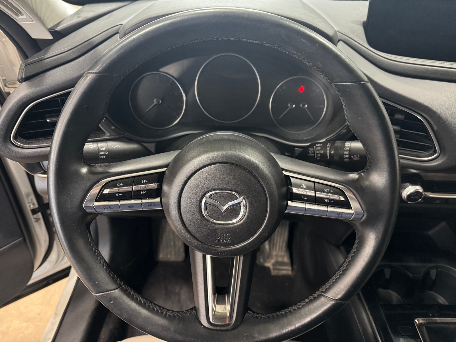 Thumbnail: 2023 Mazda CX-30 - 4