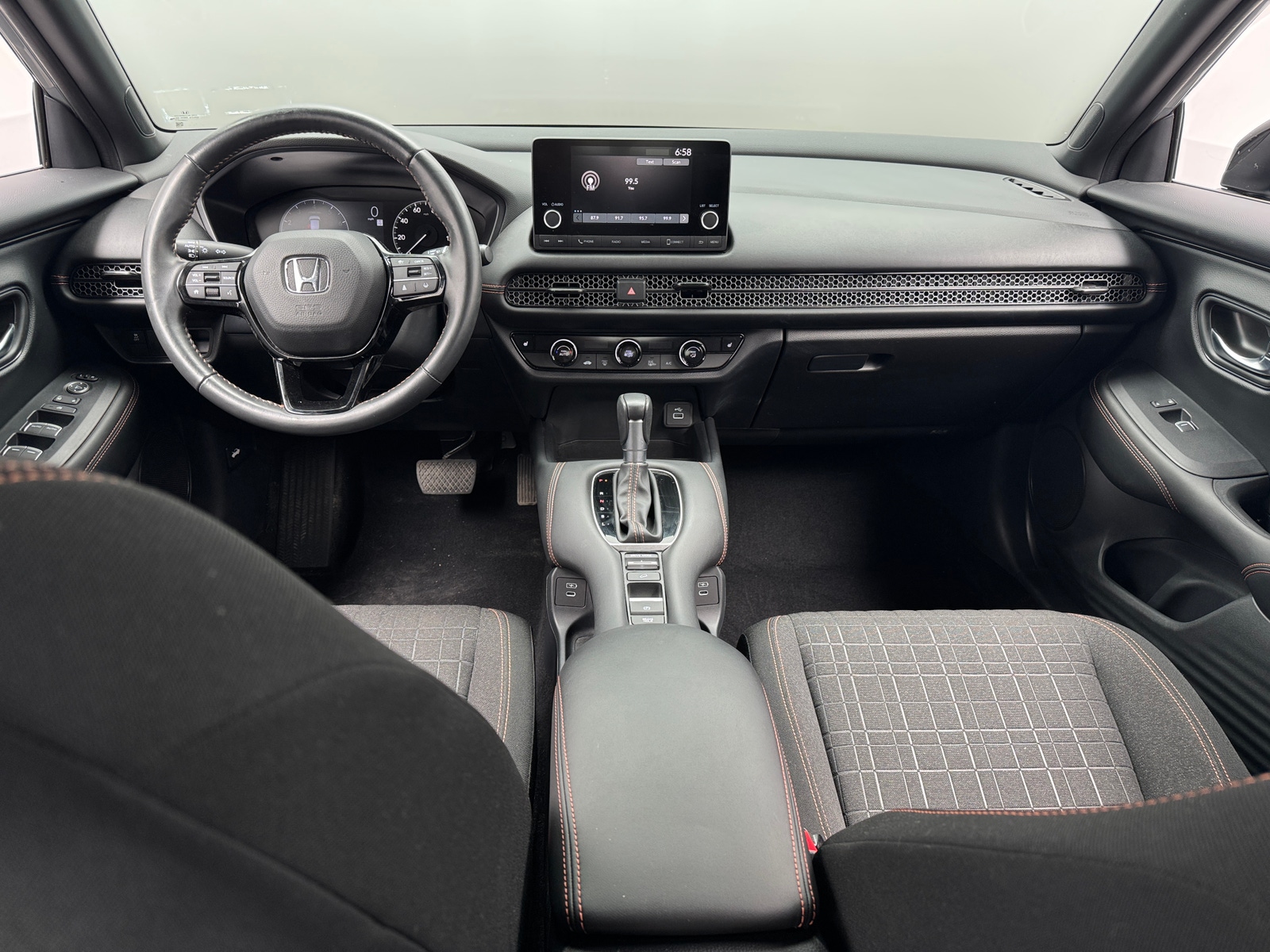 Thumbnail: 2024 Honda HR-V - 3