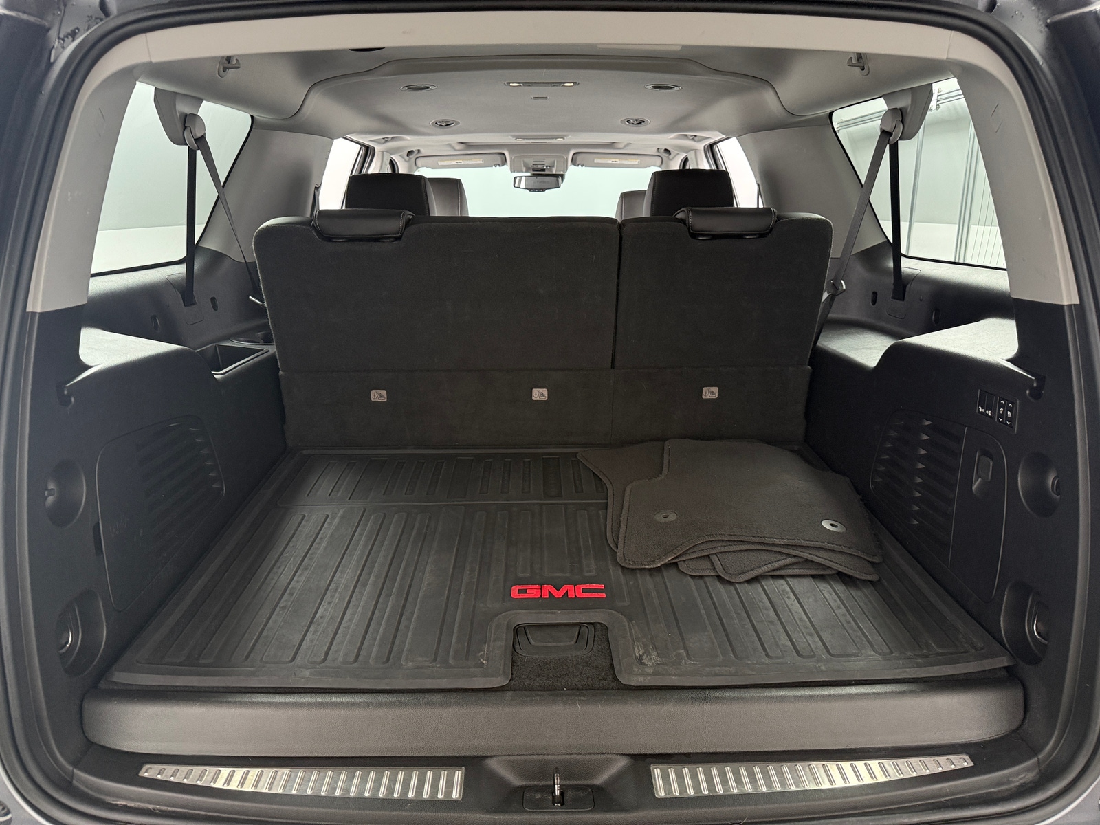 Thumbnail: 2020 GMC Yukon XL - 6