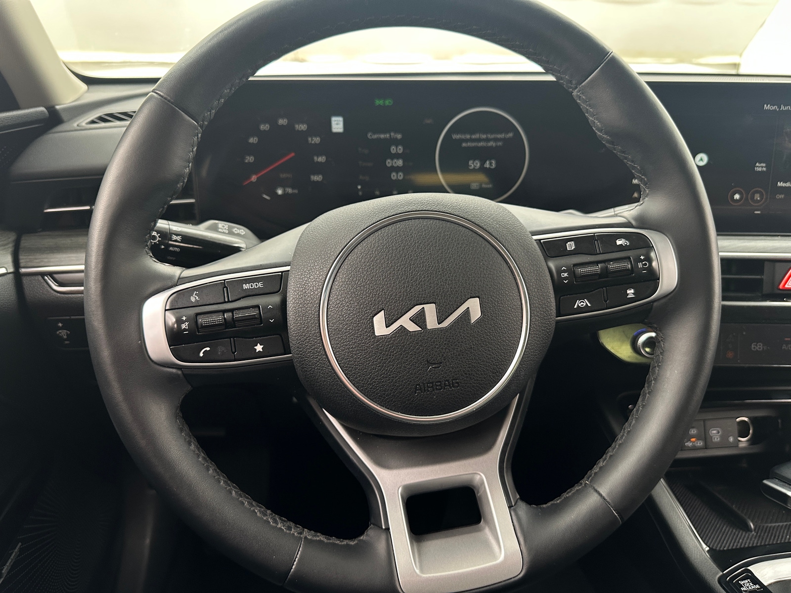 Thumbnail: 2025 Kia K5 - 5