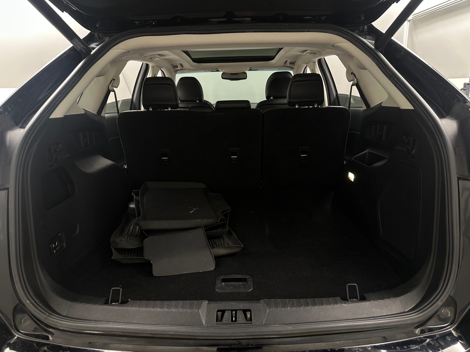 Thumbnail: 2017 Ford Edge - 6