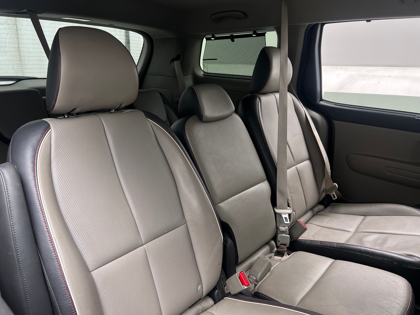 Thumbnail: 2017 Kia Sedona - 5