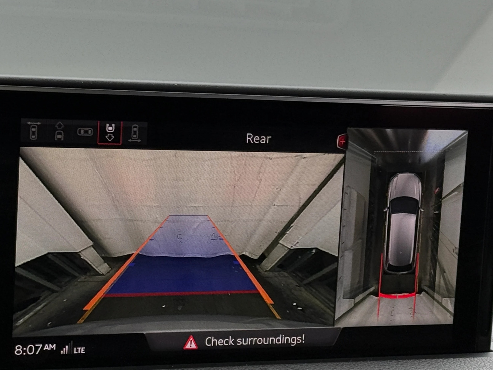 Thumbnail: 2019 Audi Q7 - 3