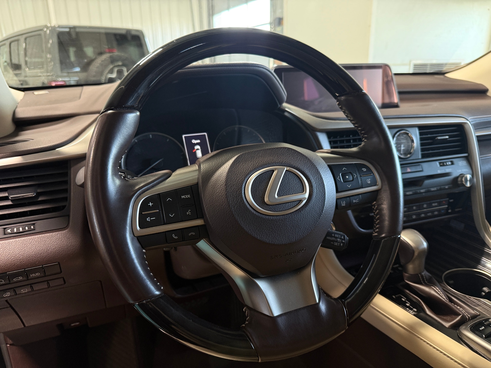 Thumbnail: 2019 Lexus RX - 4