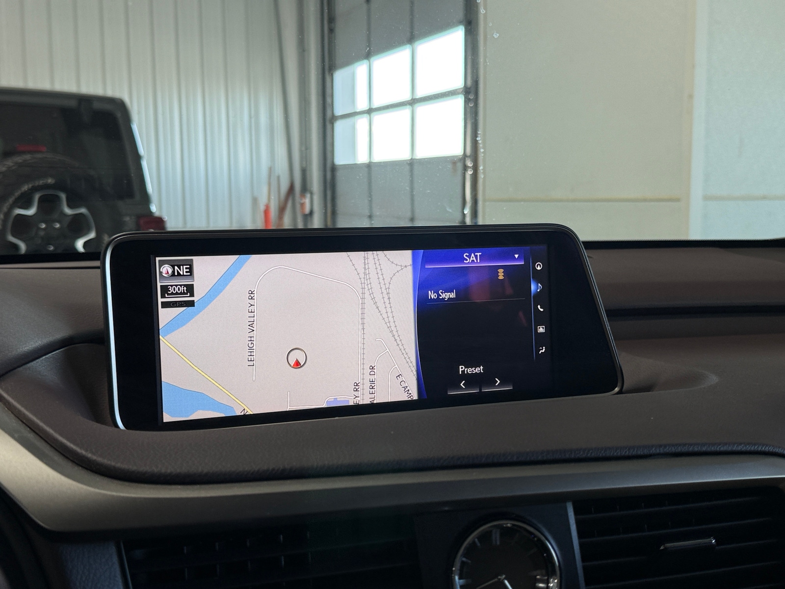 Thumbnail: 2019 Lexus RX - 3