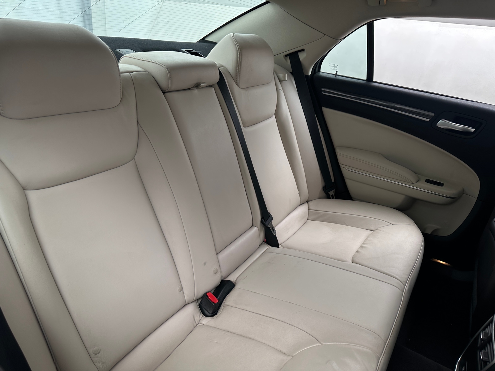 Thumbnail: 2018 Chrysler 300 - 5