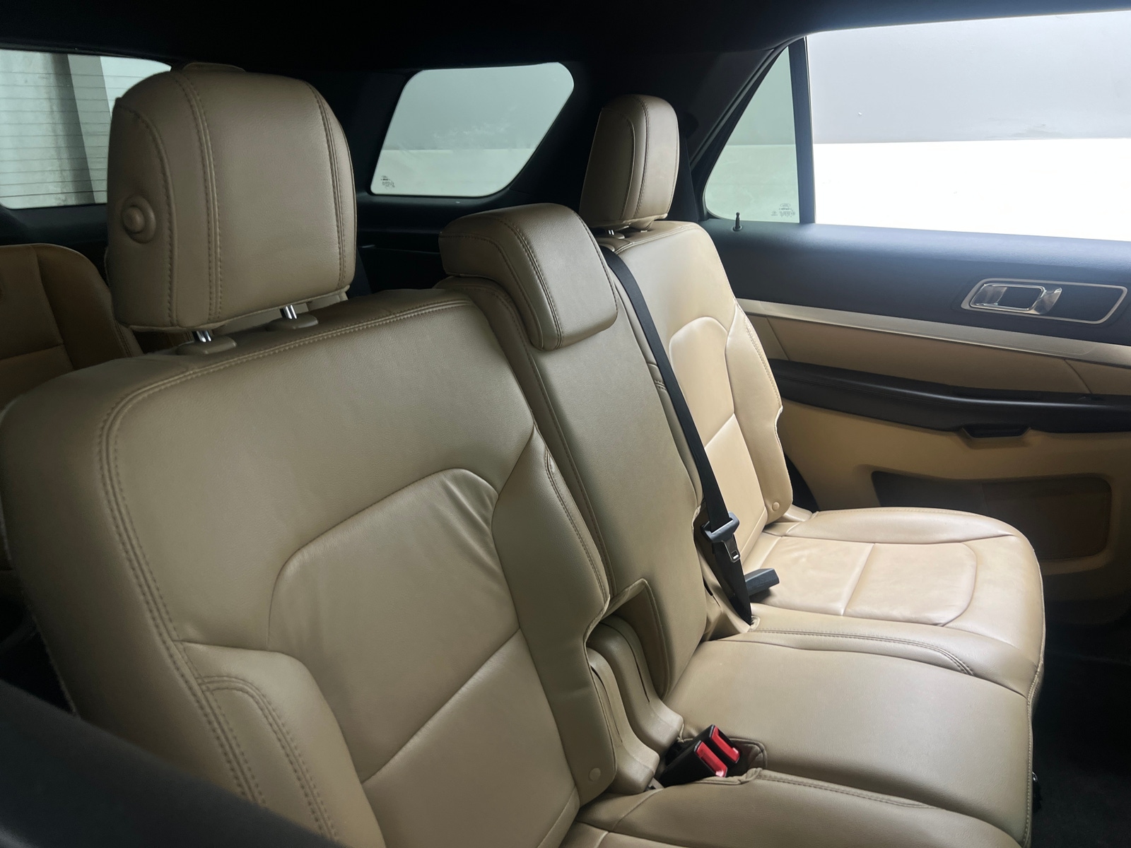 Thumbnail: 2017 Ford Explorer - 6
