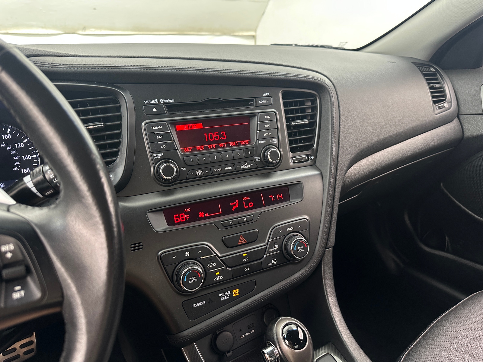 Thumbnail: 2013 Kia Optima - 3