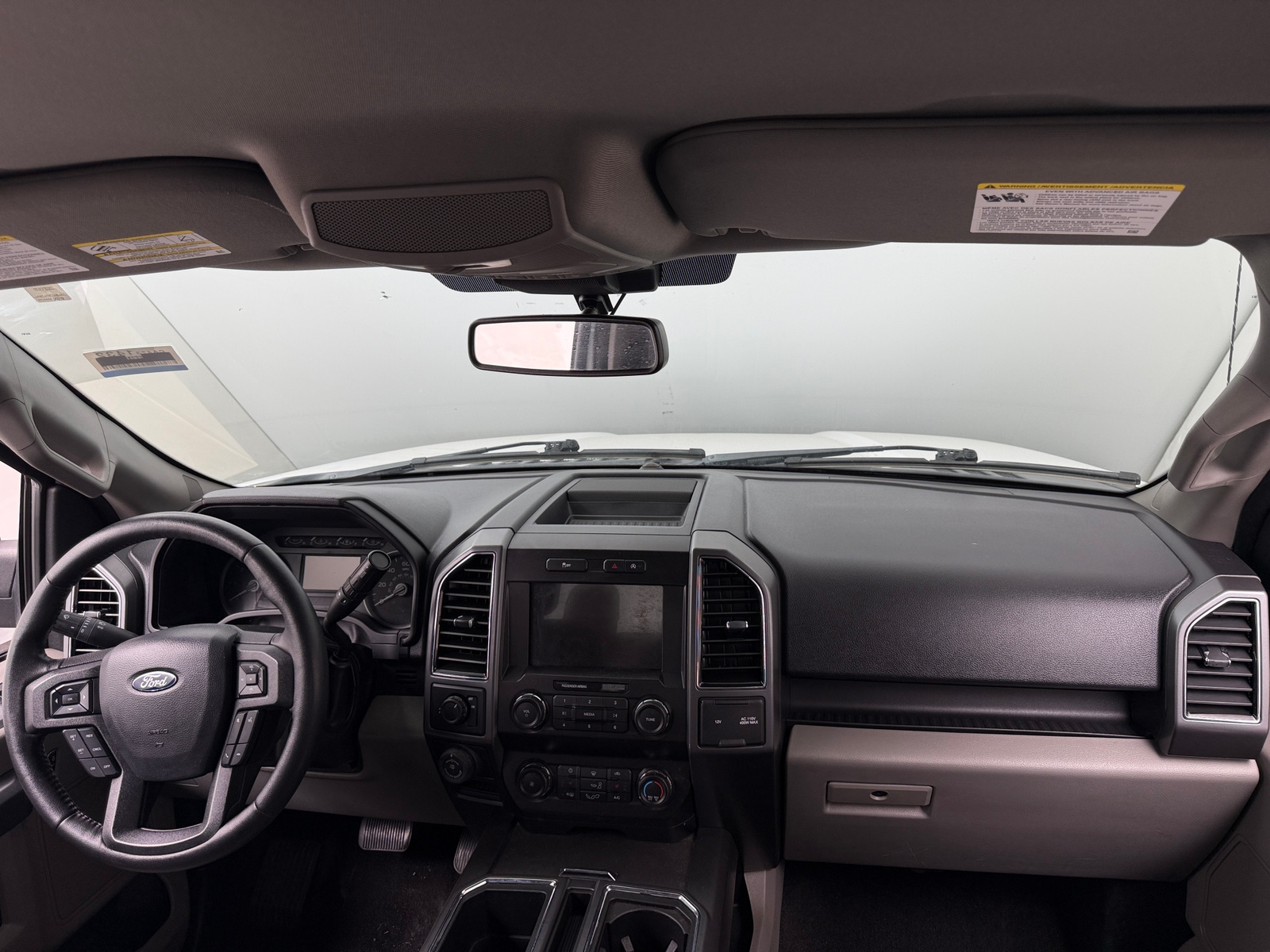 Thumbnail: 2019 Ford Econoline - 3