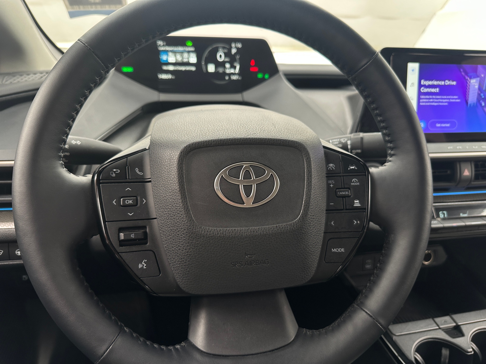 Thumbnail: 2024 Toyota Prius - 4