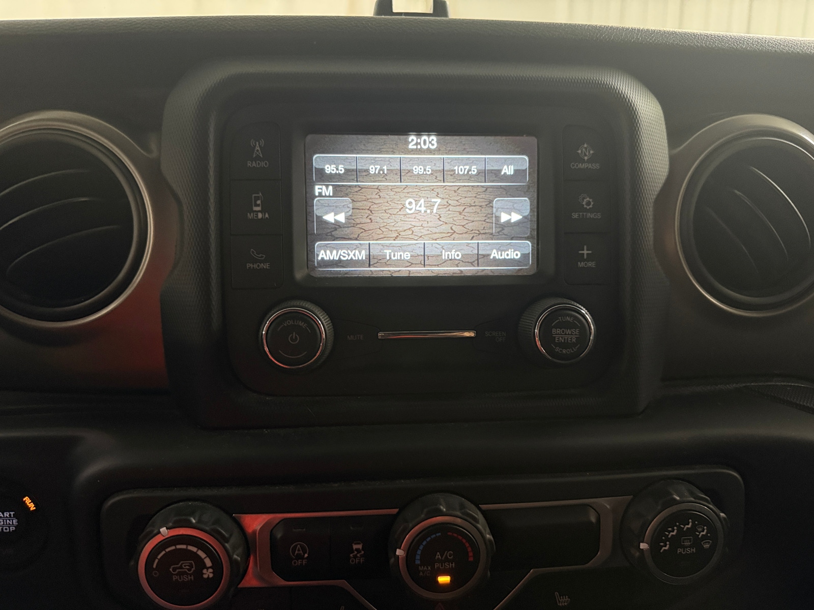 Thumbnail: 2018 Jeep Wrangler - 4