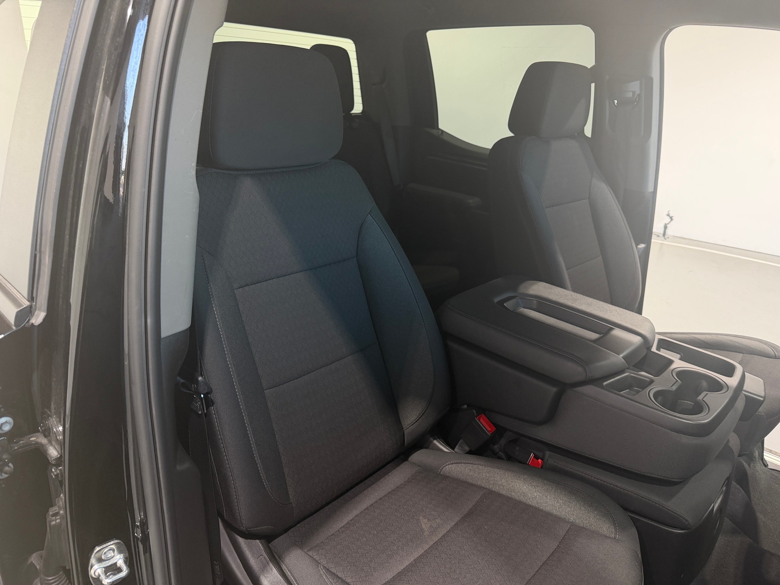 Thumbnail: 2026 Chevrolet Silverado 1500 - 2