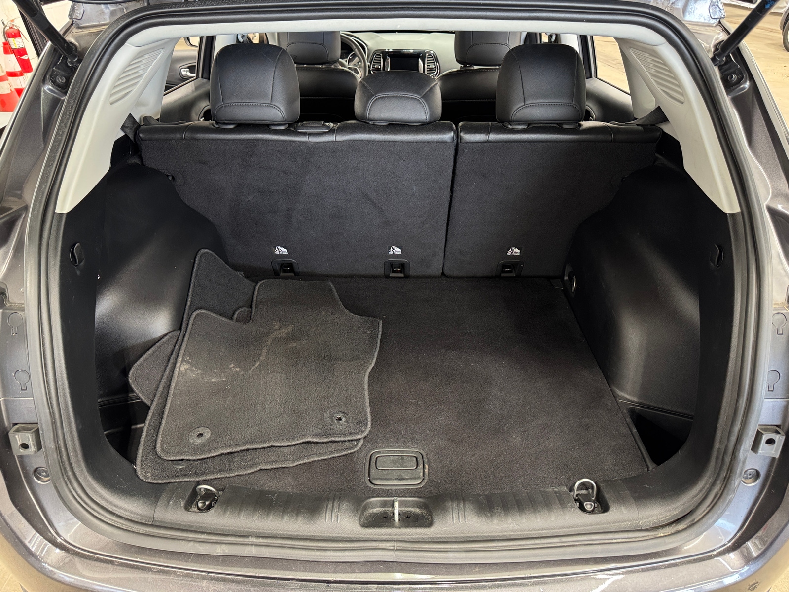 Thumbnail: 2021 Jeep Compass - 7