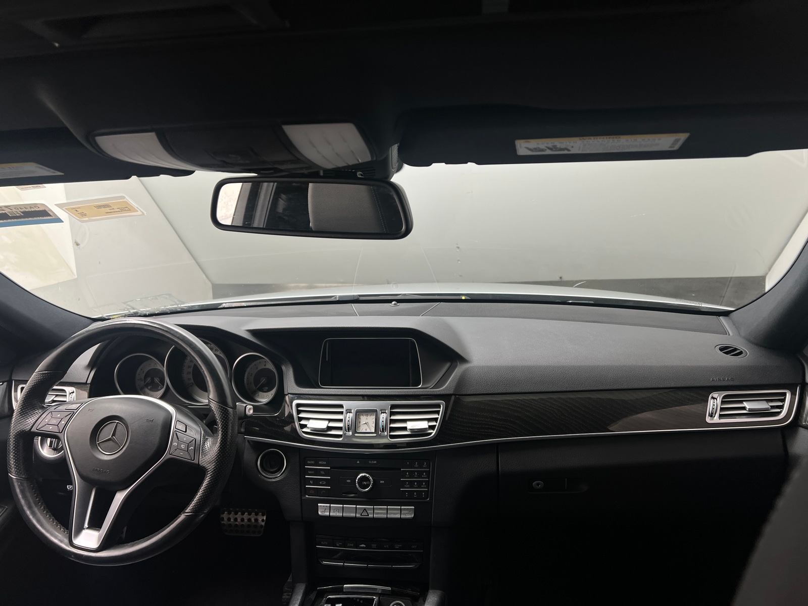 Thumbnail: 2016 Mercedes-Benz E-Class - 2