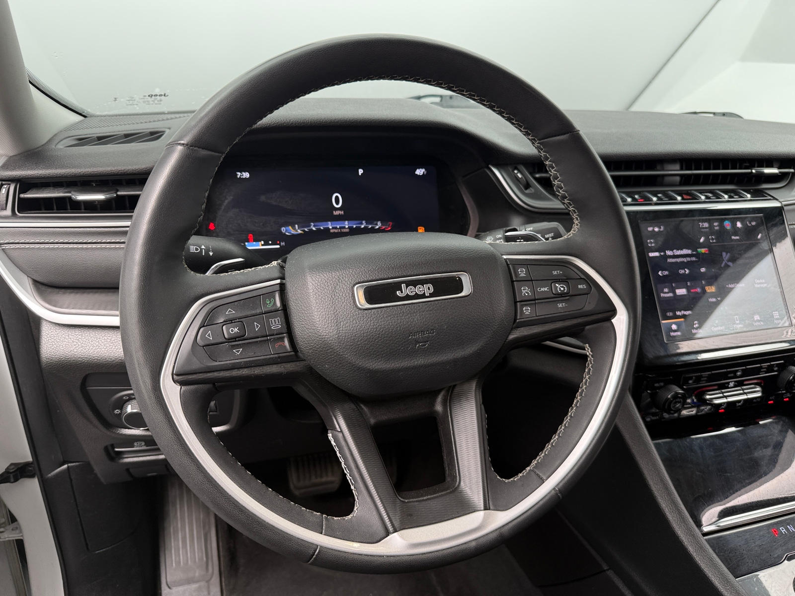 Thumbnail: 2023 Jeep Grand Cherokee L - 5