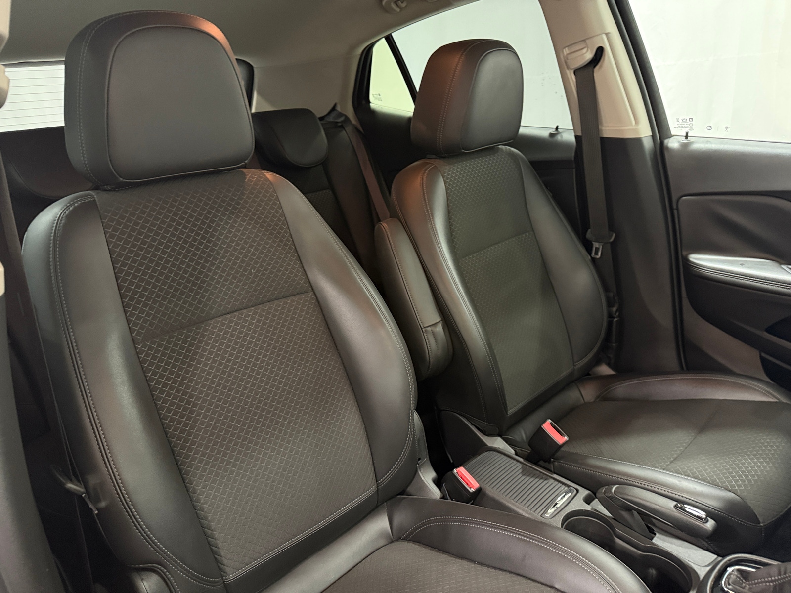 Thumbnail: 2019 Buick Encore - 2