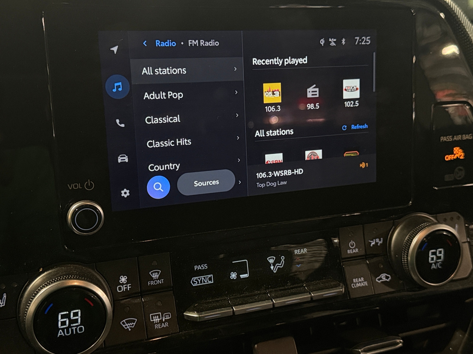Thumbnail: 2024 Toyota Highlander - 4