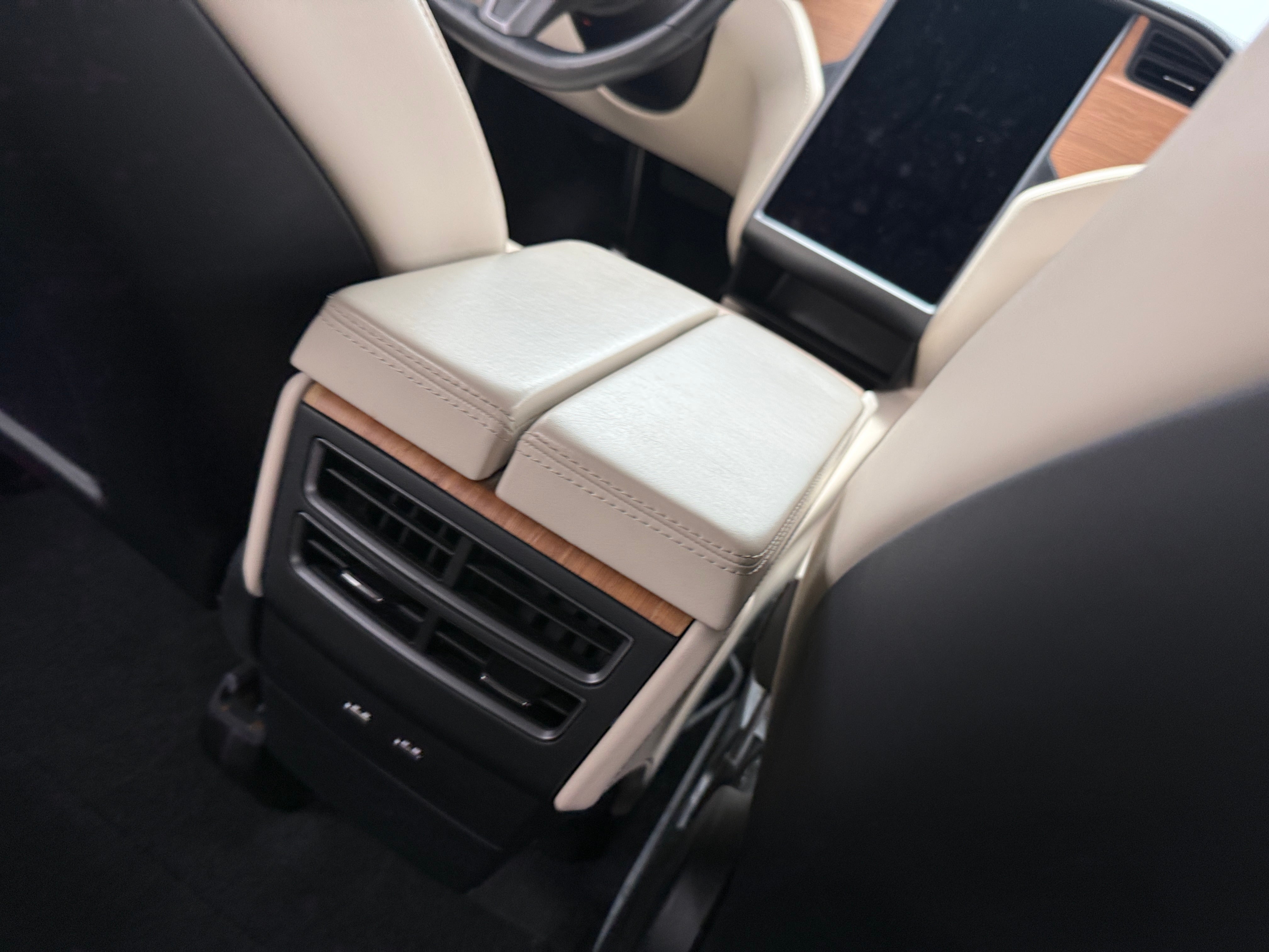 Used 2020 Tesla Model X Long Range Plus with VIN 5YJXCDE24LF286500 for sale in Auburn, WA