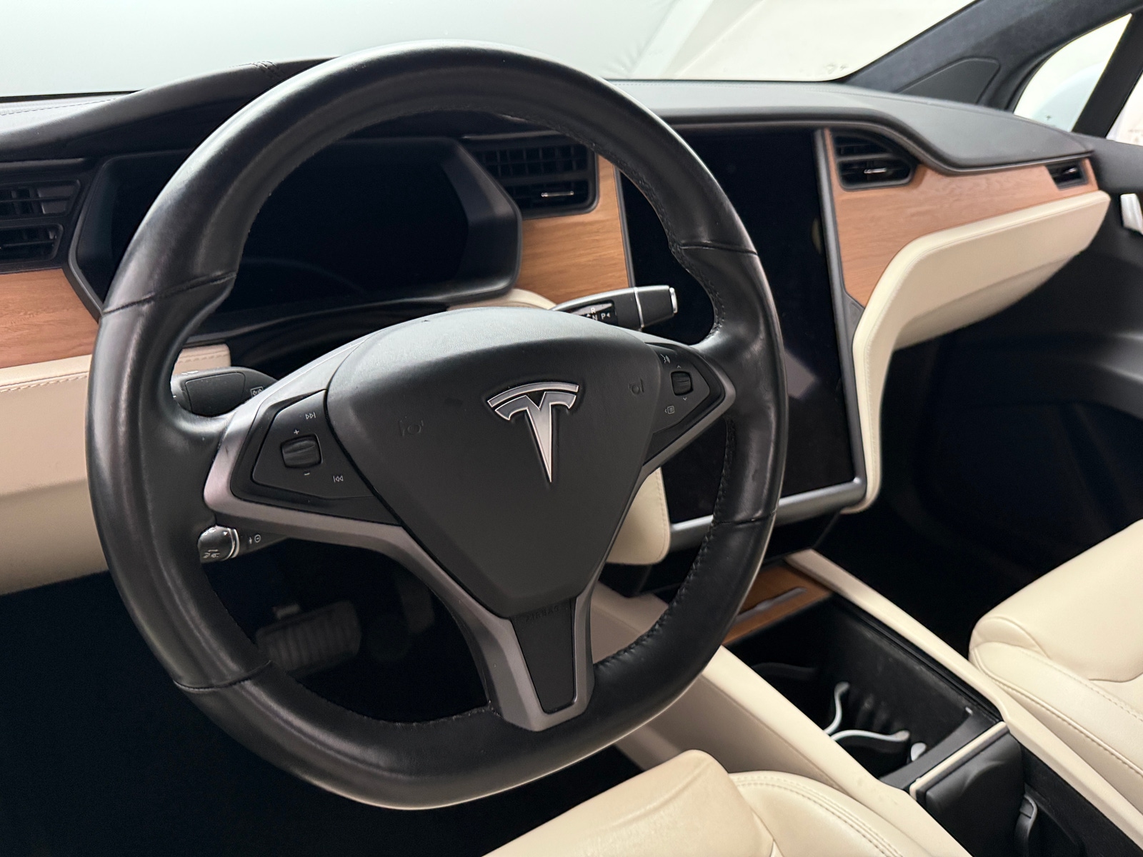 Thumbnail: 2020 Tesla Model X - 4