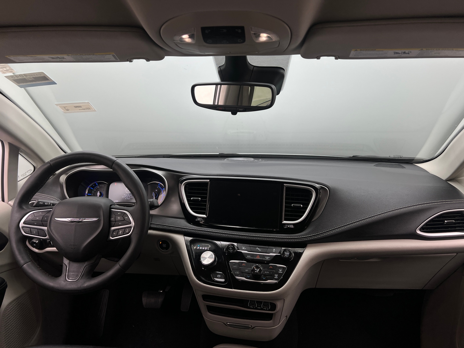 Thumbnail: 2024 Chrysler Pacifica - 2