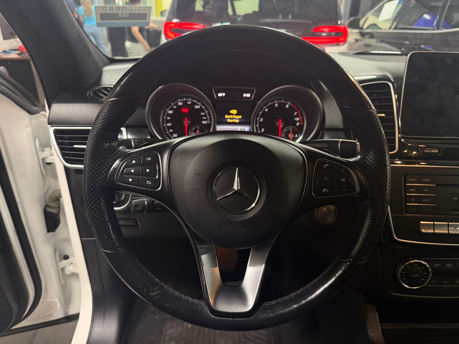 Thumbnail: 2018 Mercedes-Benz GLE - 4