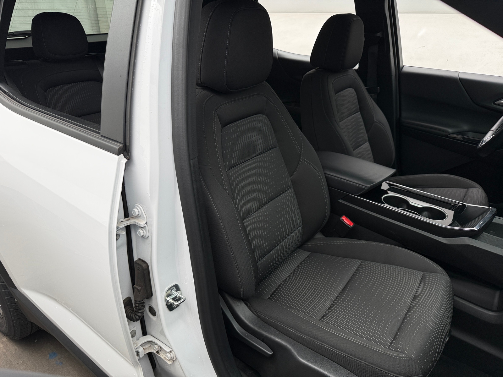 Thumbnail: 2025 Chevrolet Equinox - 2