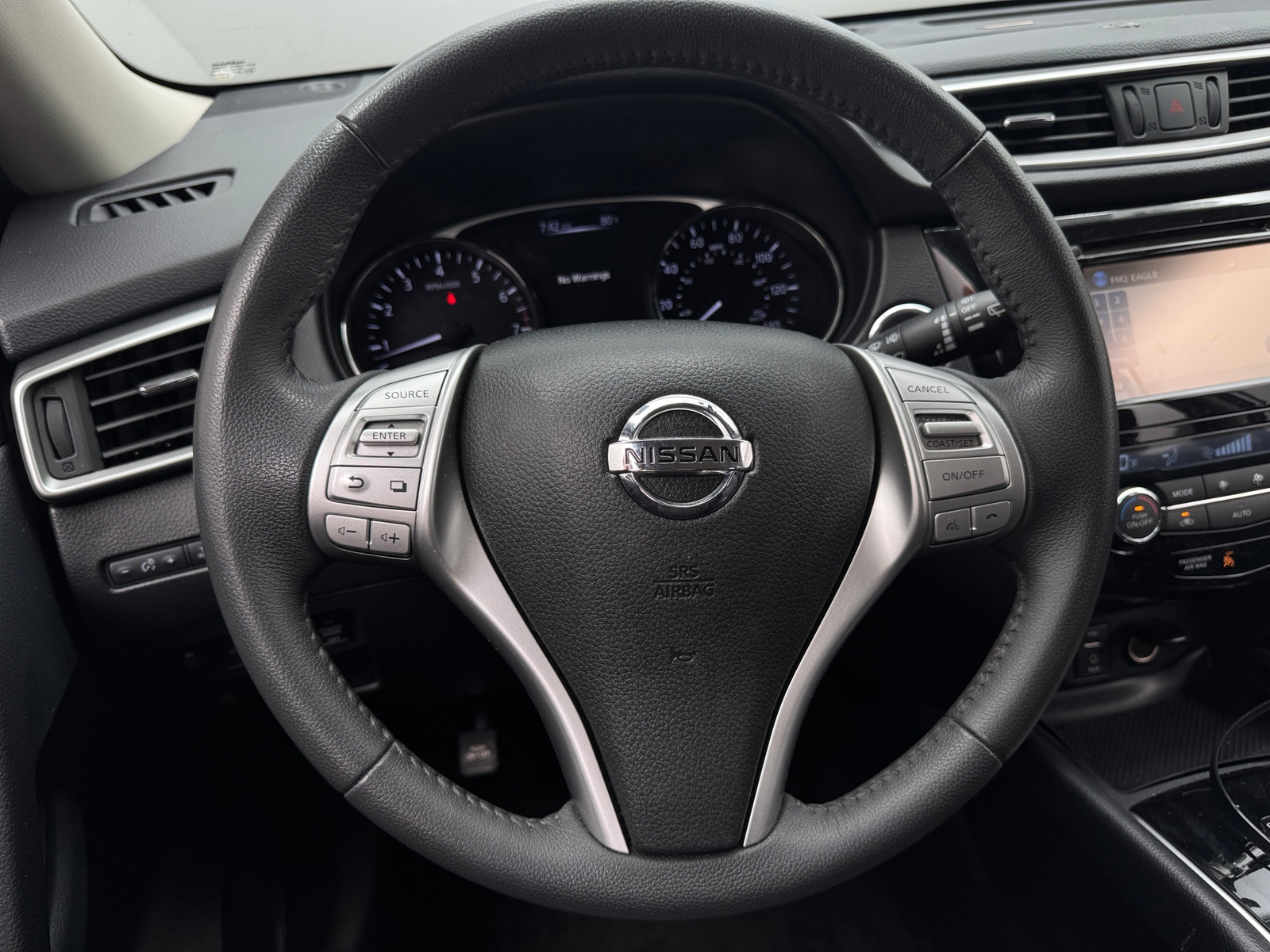 Thumbnail: 2016 Nissan Rogue - 4