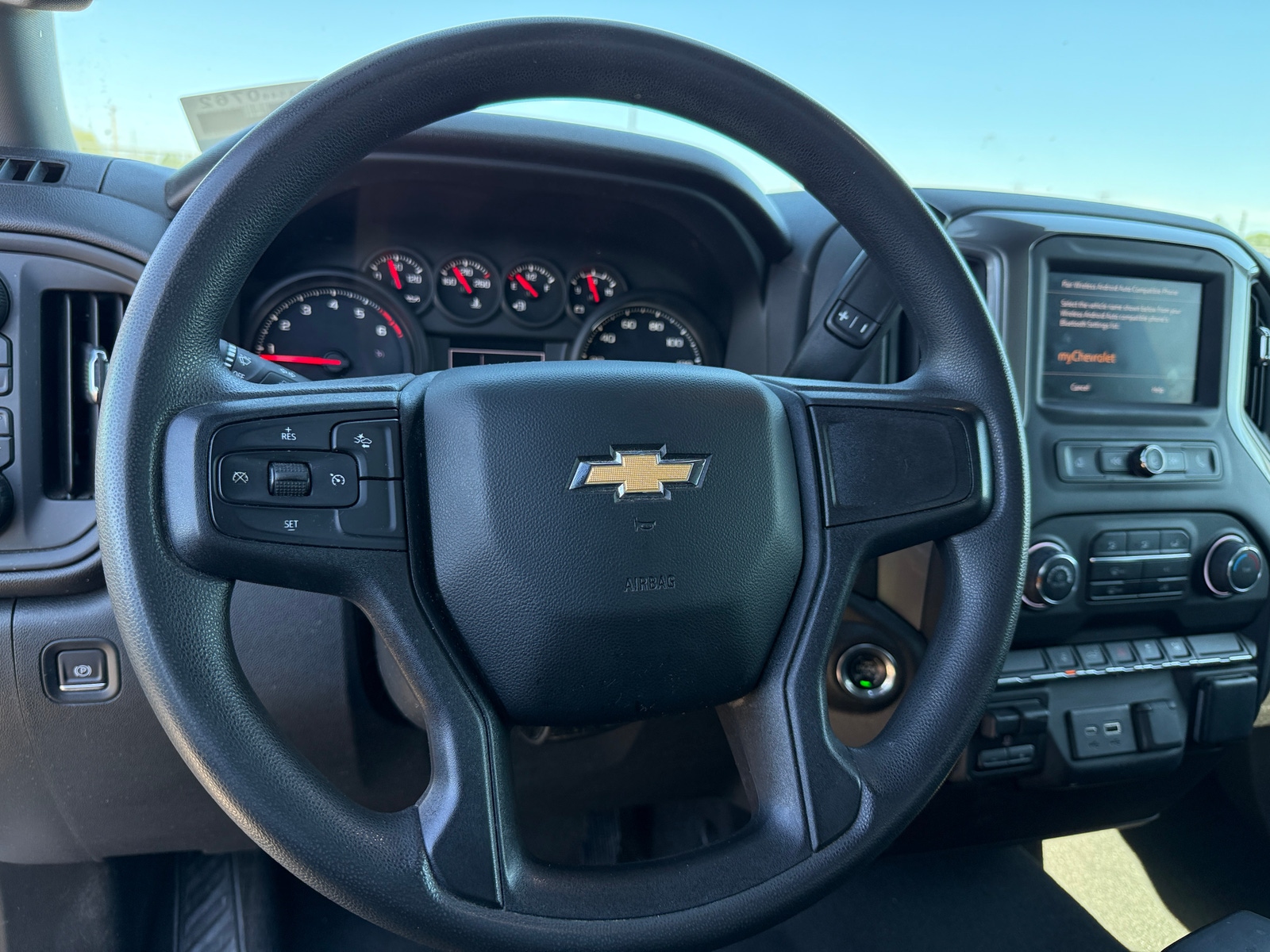 Thumbnail: 2024 Chevrolet Silverado 2500 - 5