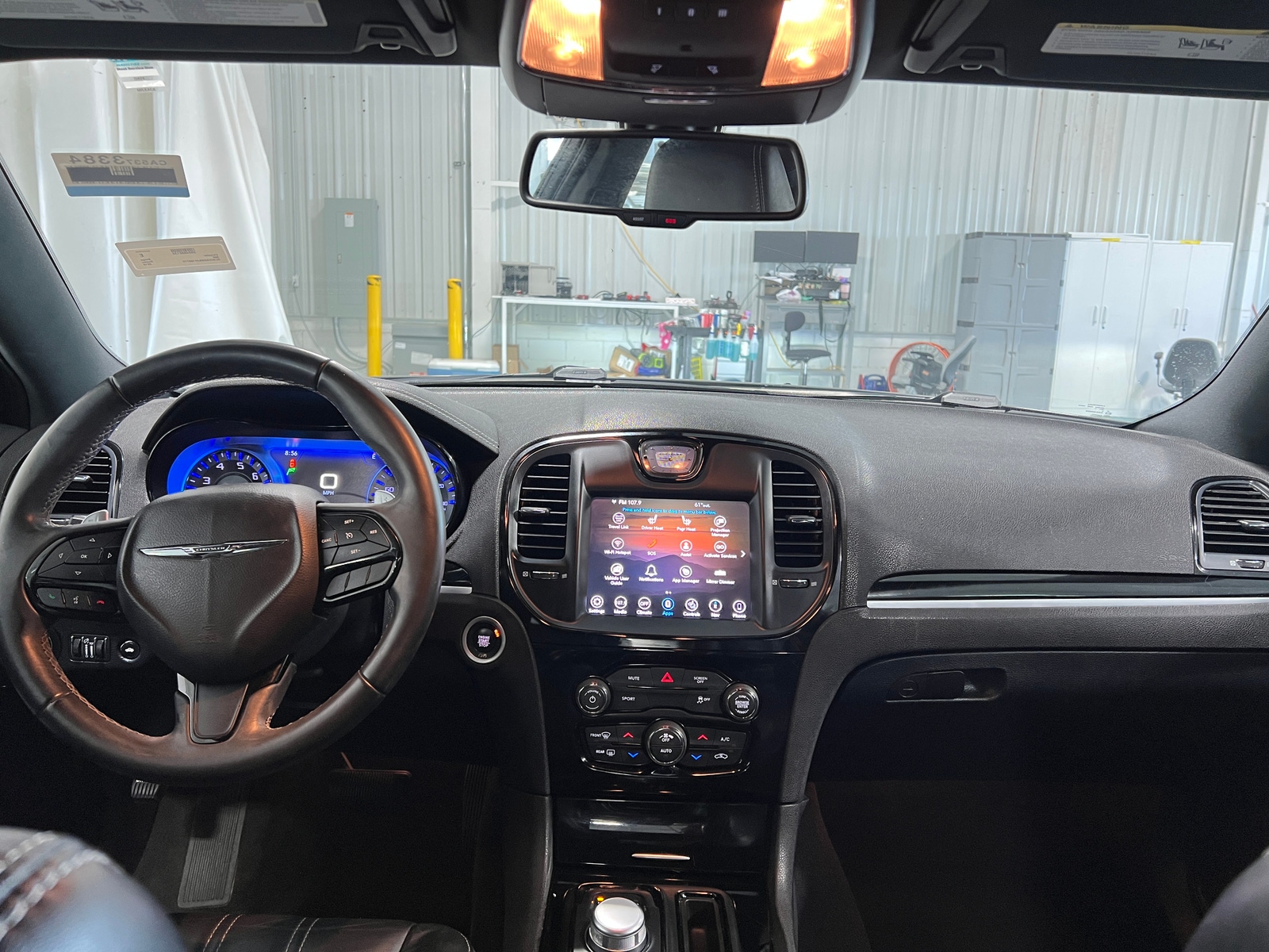 Thumbnail: 2018 Chrysler 300 - 3