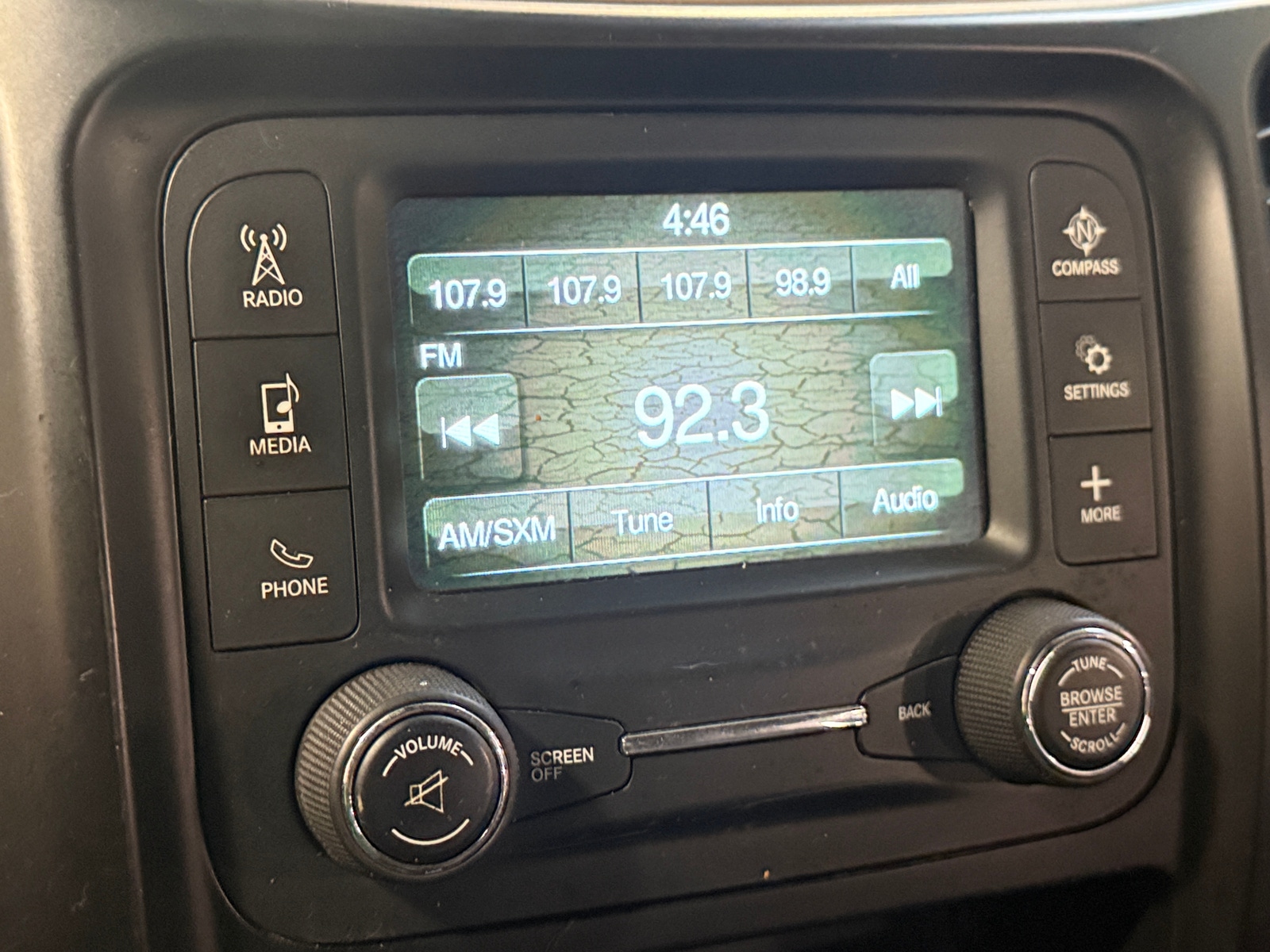 Thumbnail: 2015 Jeep Cherokee - 4