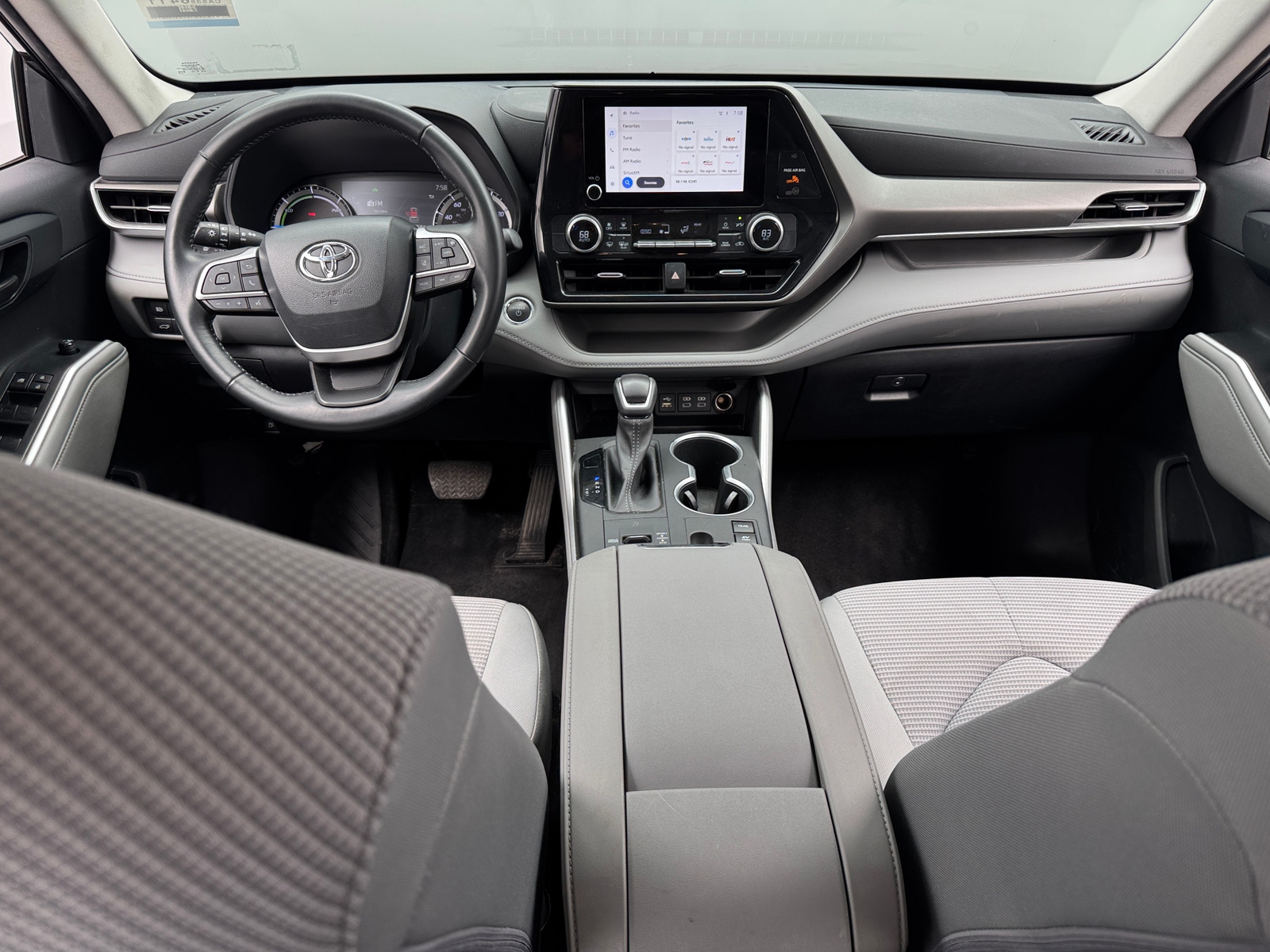Thumbnail: 2023 Toyota Highlander - 3