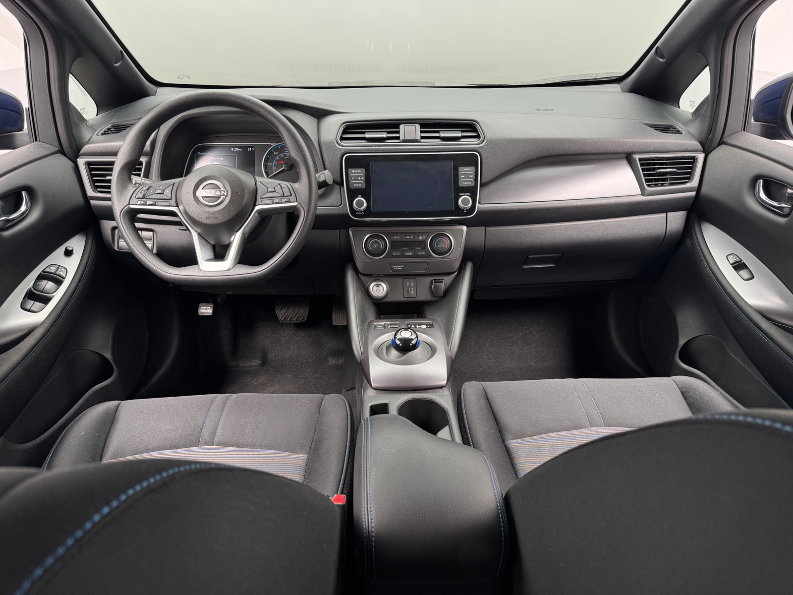 Thumbnail: 2023 Nissan Leaf - 3