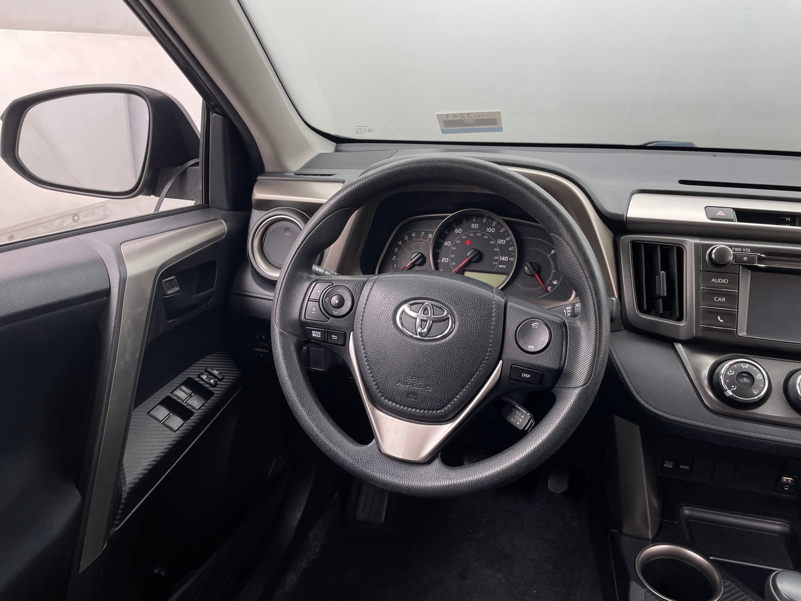 Thumbnail: 2015 Toyota RAV4 - 5