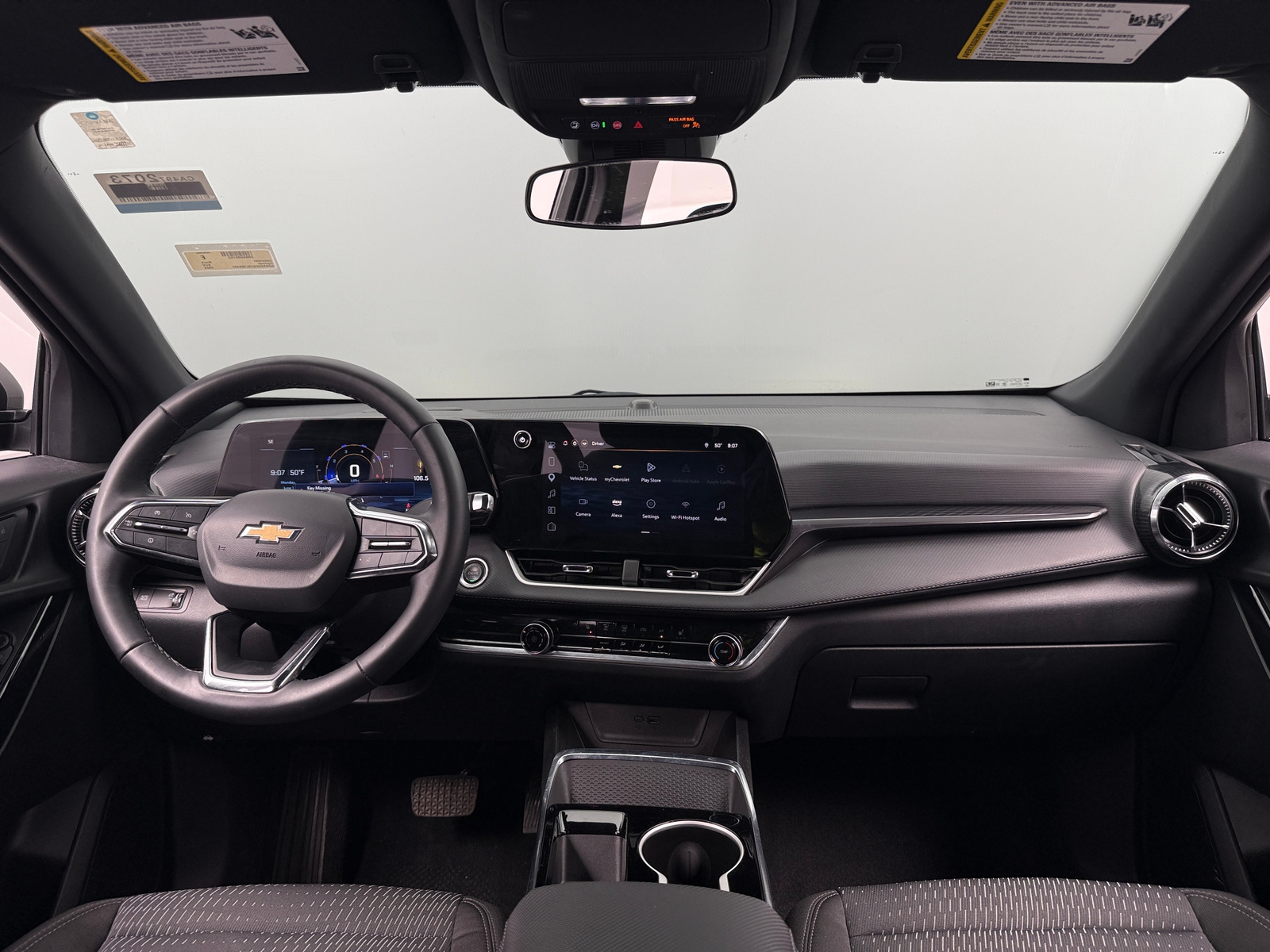Thumbnail: 2025 Chevrolet Equinox - 3