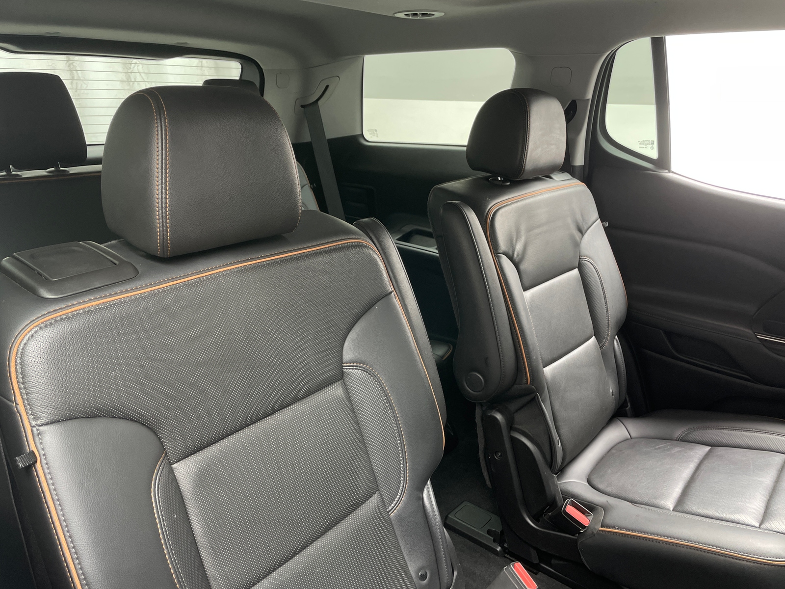 Thumbnail: 2023 GMC Acadia - 6
