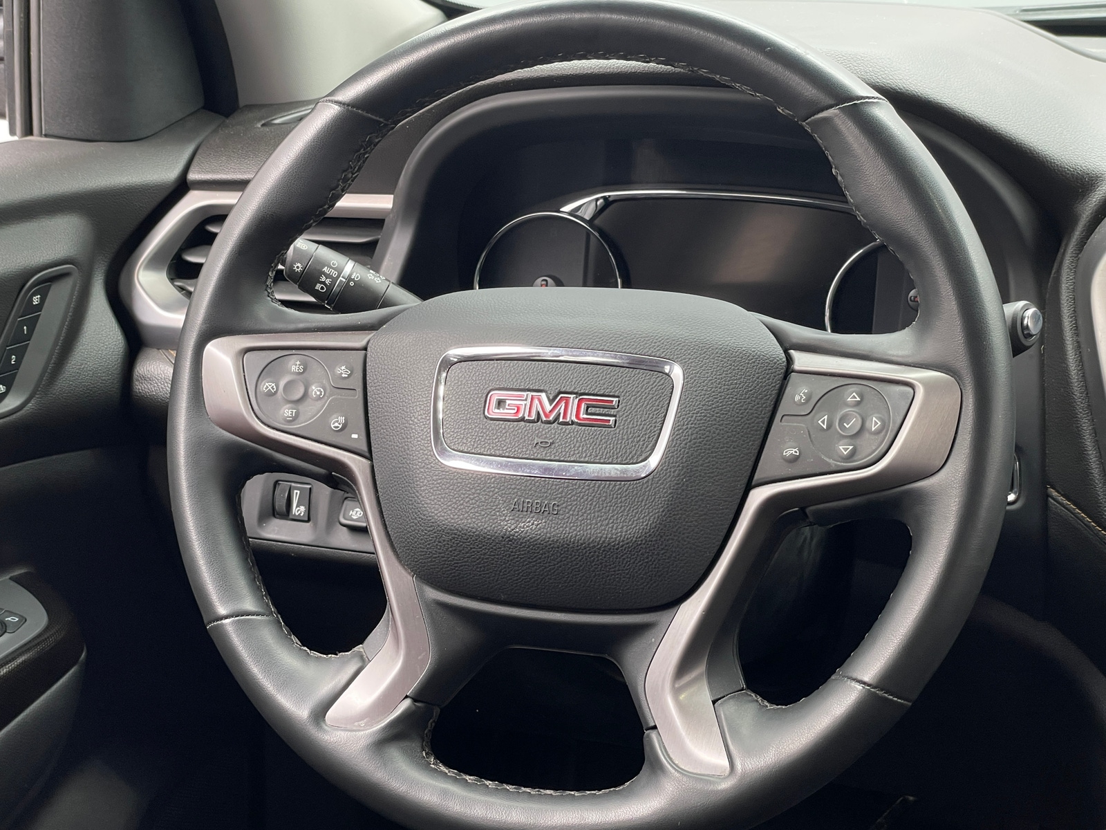 Thumbnail: 2023 GMC Acadia - 5