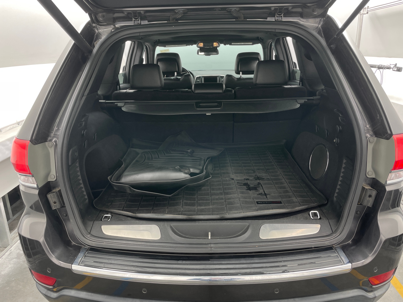 Thumbnail: 2014 Jeep Grand Cherokee - 6
