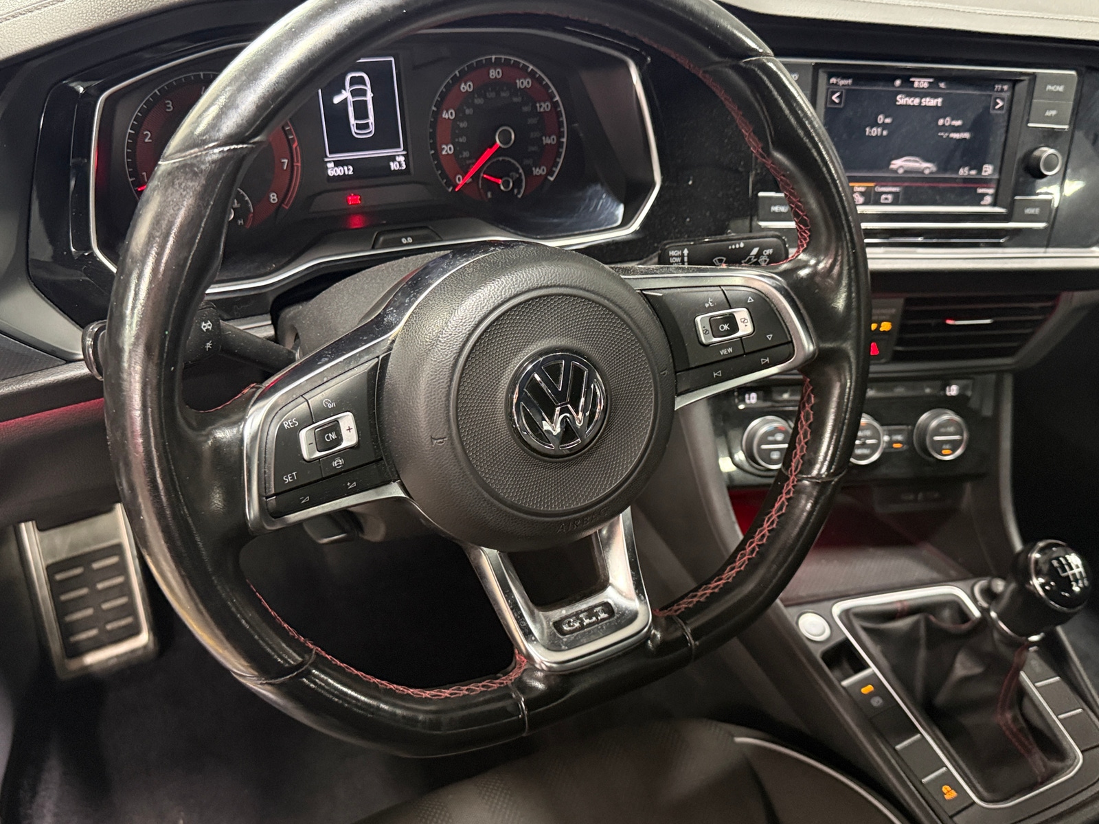 Thumbnail: 2021 Volkswagen Jetta - 5