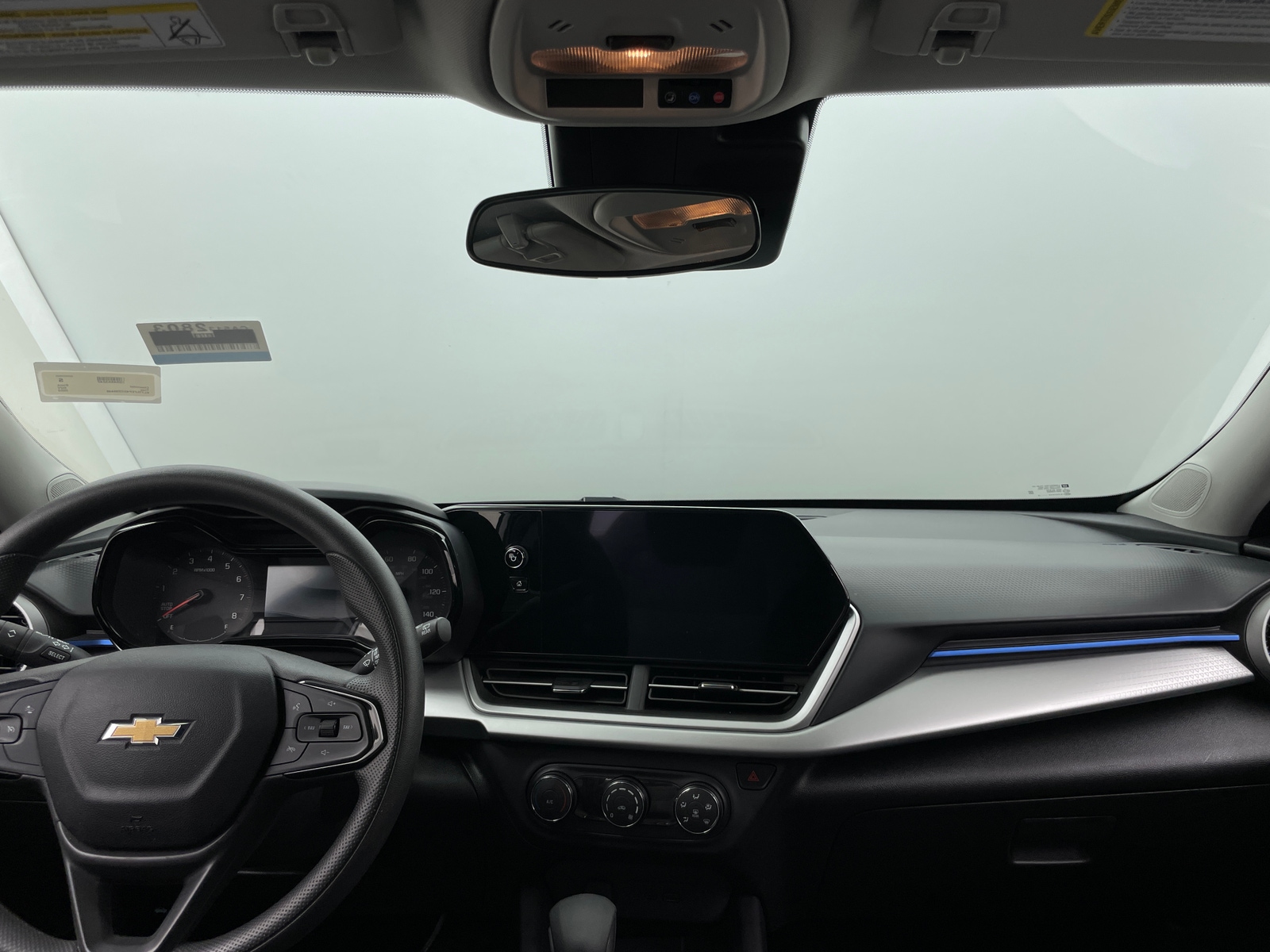 Thumbnail: 2025 Chevrolet Trax - 3
