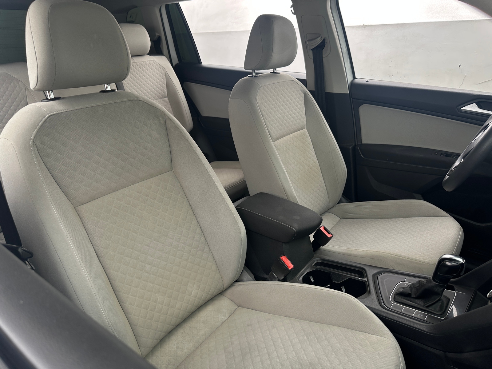 Thumbnail: 2021 Volkswagen Tiguan - 2