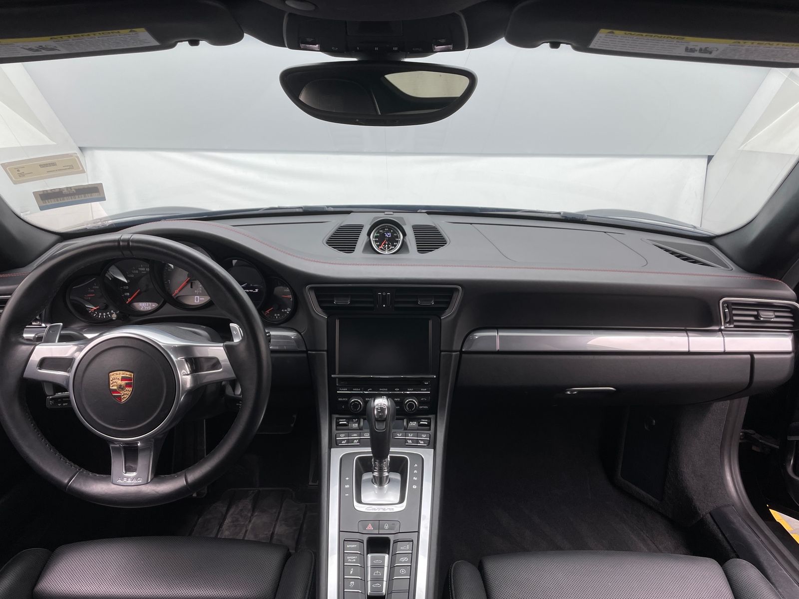 Thumbnail: 2015 Porsche 911 - 2