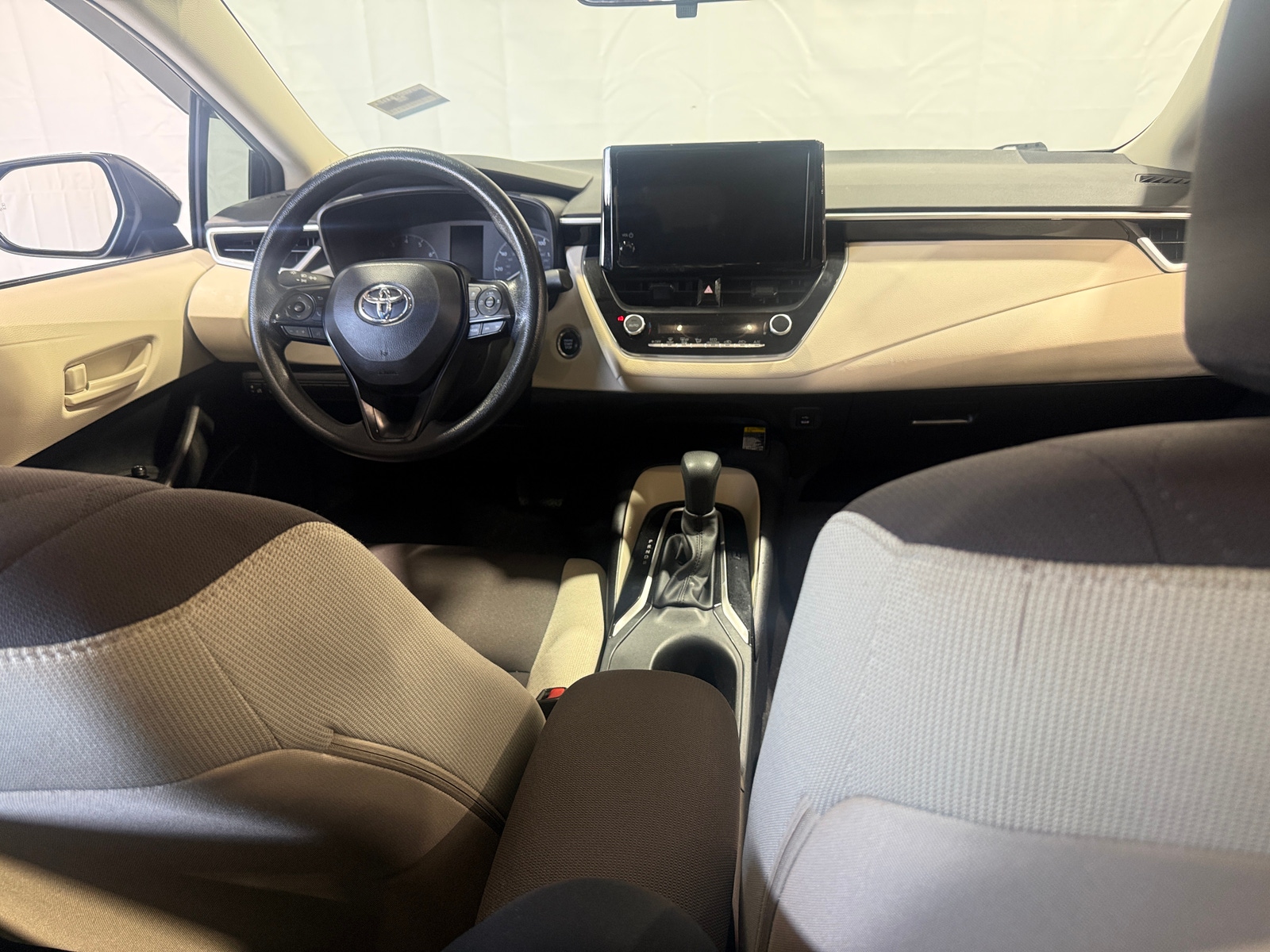 Thumbnail: 2025 Toyota Corolla - 3